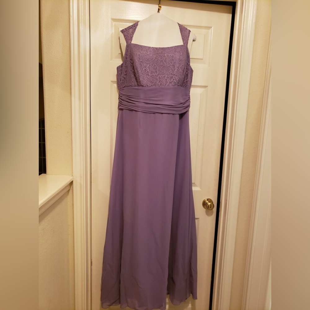 Jasmine B2 floor length dress, Perfect for prom or your next formal event!